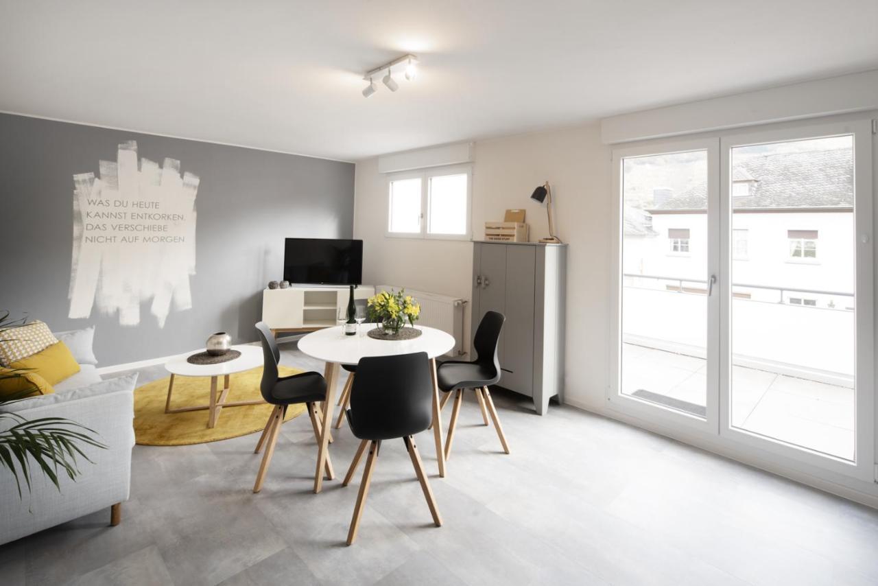 Ferienwohnung Claes Weinquartier - Weingut Claes Schmitt Erben Trittenheim Exterior foto